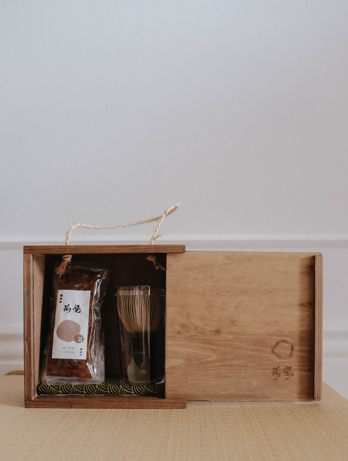 TRAVEL MATCHA BOX 手刷抹茶木茶箱